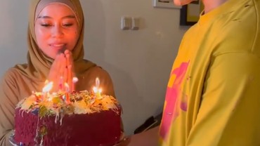 Rizky Billar Beri Kejutan Ulang Tahun, Lesti Kejora Menangis Terharu