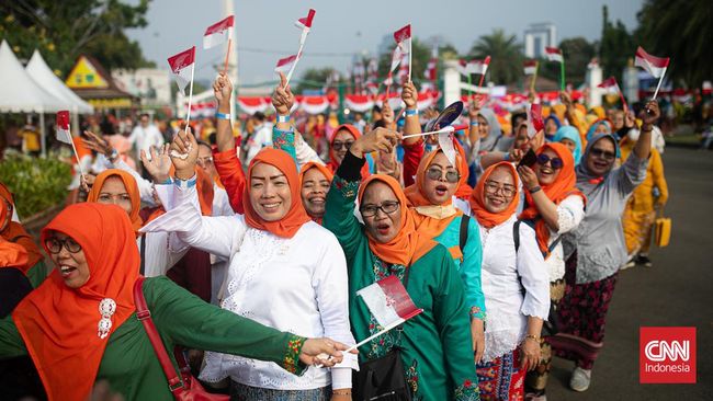 Kebaya resmi ditetapkan sebagai salah satu Daftar Representatif Warisan Budaya Takbenda UNESCO.