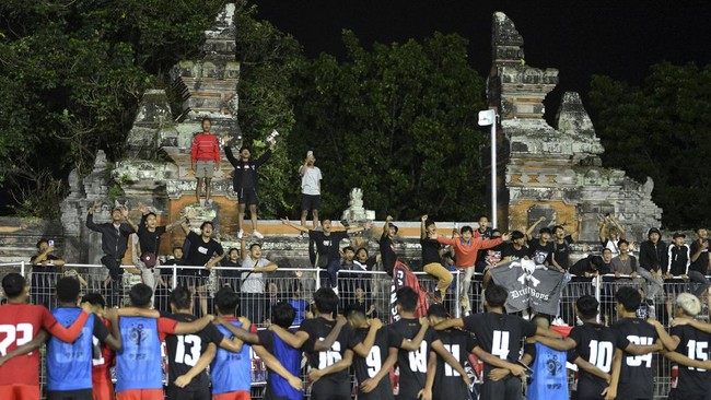 FOTO: Timnas Indonesia U-17 Dihajar Kashima Lewat 'Bola Mati'