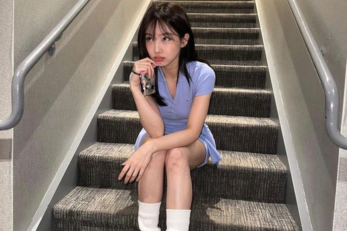 Menurut Netizen, wajah Nayeon terlihat sama persis ketika ia debut pertama kali bersama TWICE pada tahun 2015 lalu./ foto: instagram.com/nayeonyny