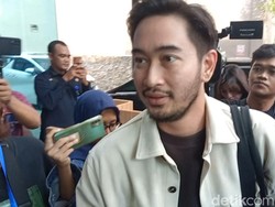 Perolehan Suara Sementara Caleg Artis di Jabar: Taufik Hidayat hingga Jeje