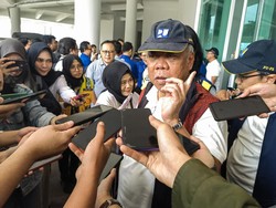 Menteri Basuki Tegaskan Longspan LRT Jabodebek Tak Salah Desain