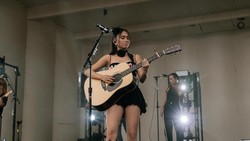 Lirik Lagu 24 - Niki