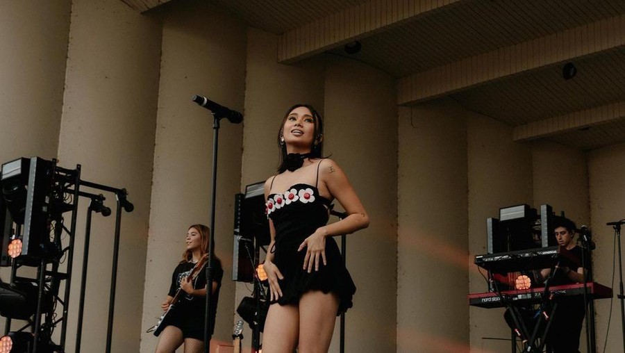 Niki Zefanya di Lollapalooza Niki Zefanya di Lollapalooza