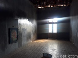 Siapa Sosok Pocong Sumi yang Menebar Teror di Omah Indische Jogja?