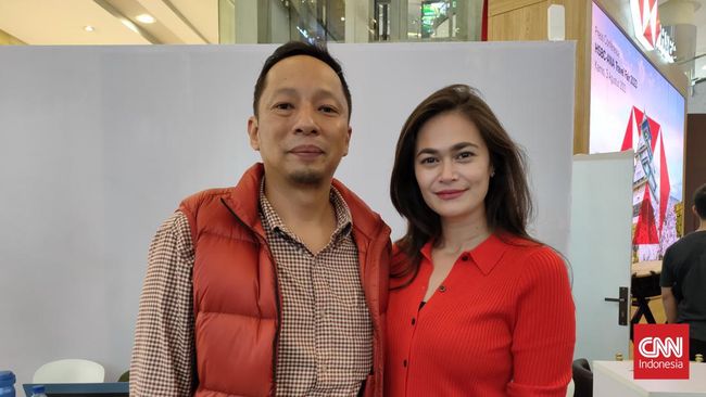 Banyak yang heran dengan keputusan Ringgo dan Sabai mengajak anak yang terlalu kecil untuk berlibur, bahkan ke luar negeri. 