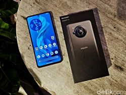 Sharp Aquos R7S, HP Mewah Kameranya Gahar
