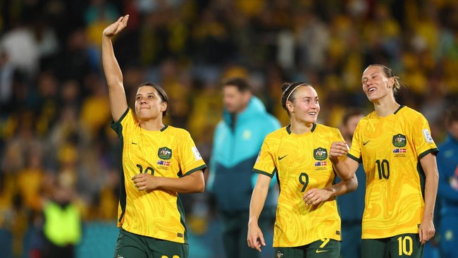 Inggris dan Australia jadi tim terkini yang lolos ke perempat final Piala Dunia Wanita 2023. Berikut daftar enam tim yang lolos ke perempat final.