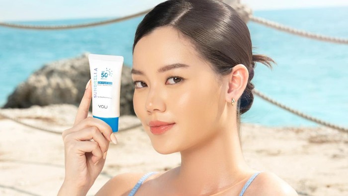 Upgrade Formula Khusus Kulit Berminyak, YOU Luncurkan Sunscreen Sunbrella Triple UV Elixir