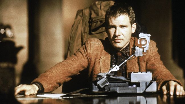 Ridley Scott merasa menyesal karena tidak menggarap sekuel Blade Runner dan lebih memilih menggarap Alien: Covenant.