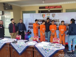 Bobol 48 Ponsel, Sindikat Peretas HP Kapolda Jateng Beli Mobil-Rumah Mewah
