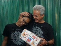Ganjar Pranowo Penuhi Janji, Ajak Putra Tercinta Alam Naik Gunung Prau