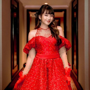 Bikin Iri! Akun Instagram Ghea Indrawari Di-follback Justin Bieber