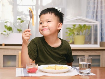 5 Cara Mengatasi Obesitas pada Anak Menurut Dokter, Terapkan Resep 5210