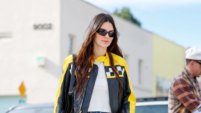 5 Tipe Outer Wajib Ada di Lemari agar Gayamu Modis dan Kelihatan Awet Muda