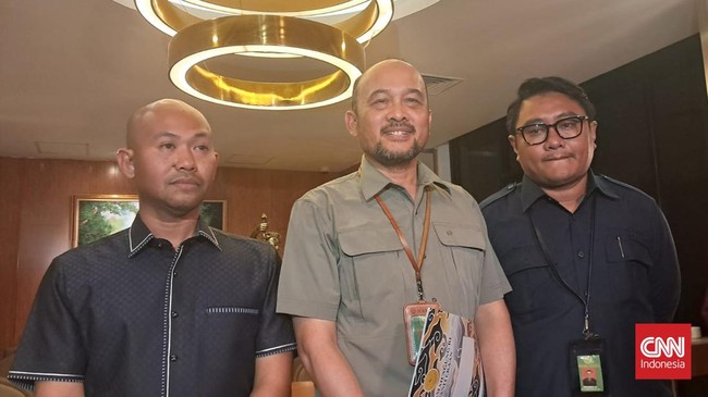 Karo Humas MA Sobandi akan diperiksa untuk tersangka Sekretaris MA nonaktif Hasbi Hasan dan mantan Komisaris Independen Wika Beton Dadan Tri Yudianto.