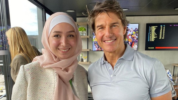 Maya Ghazal bersama Tom Cruise Maya Ghazal bersama Tom Cruise