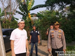 Baim Wong Kemalingan, Kaca Mobil Dibobol