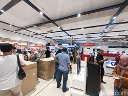 Transmart Full Day Sale Berakhir, Produk Elektronik Jadi Primadona-Dispenser Ludes