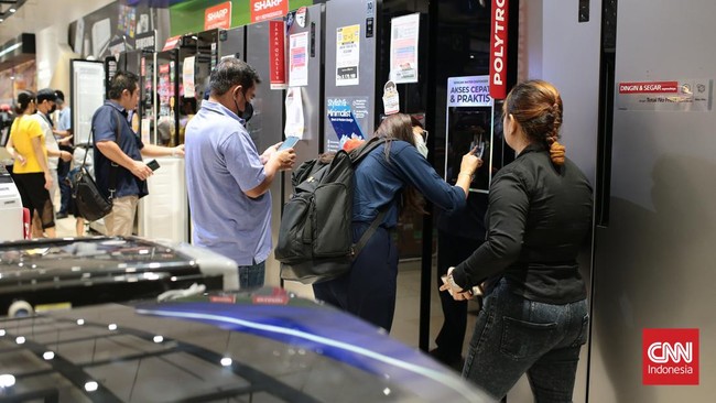 Transmart kembali menggelar gebyar diskon pada Selasa (15/8) bertajuk Merdeka Belanja. Ada kulkas dua pintu, harganya hemat sampai Rp2 jutaan!