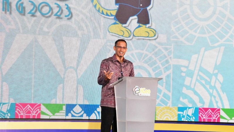 Menteri Pendidikan, Kebudayaan, Riset, dan Teknologi (Mendikbudristek) Nadiem Anwar Makarim resmi membuka Olimpiade Geografi Internasional