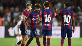 FOTO: Bocah 16 Tahun Bantu Barcelona Kalahkan Tottenham
