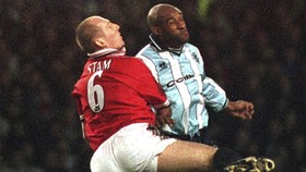 Tentang Brian Deane, Pencetak Gol Pertama Premier League
