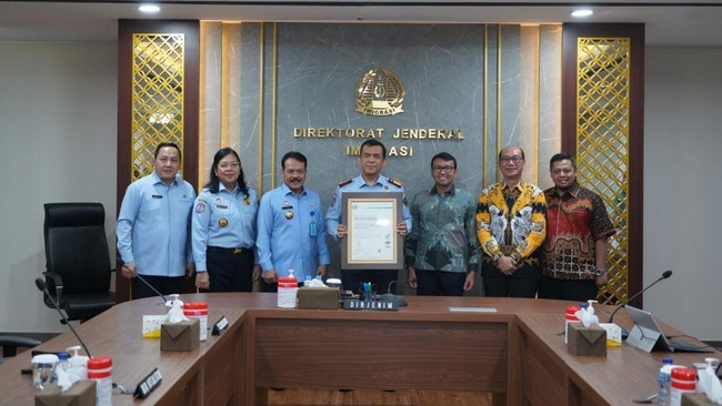 Dirjen Imigrasi Silmy Karim menegaskan, perlindungan data pribadi menjadi perhatian utama dan wajib dilaksanakan secara konsisten oleh jajaran keimigrasian.