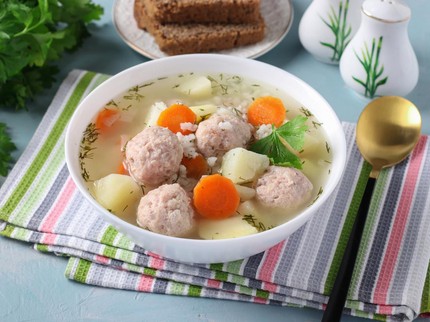 7 Resep MPASI Bakso Ayam untuk Anak 12 Bulan ke Atas, Mudah Dibuat & Bergizi