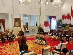Jokowi Gelar Sidang Kabinet Paripurna, Airlangga hingga Firli Bahuri Hadir