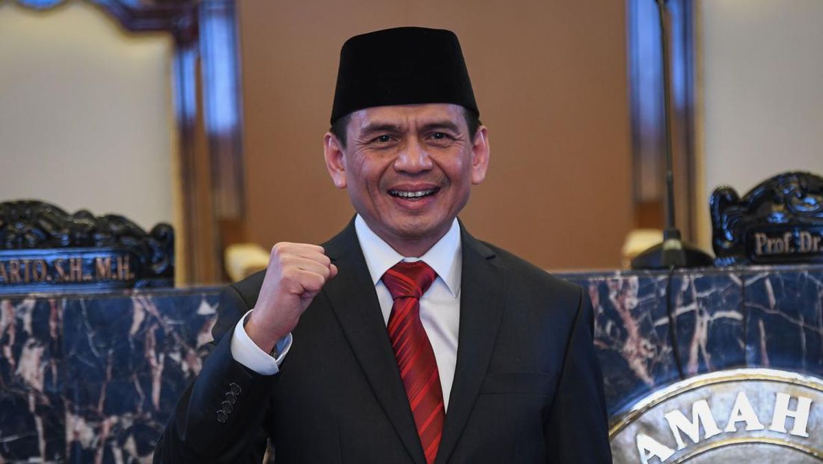 Lindungi Konsumen, OJK Batasi Skema Pembayaran 'Kecebong' Pinjol