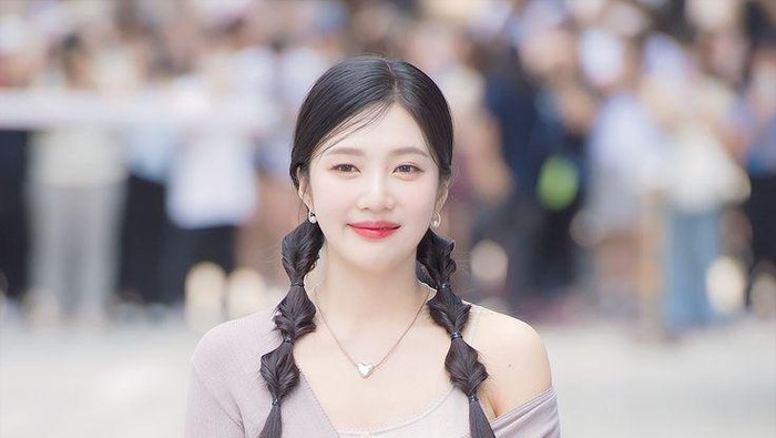 Pancarkan Aura Anggun dan Cantik, Simak Gaya Balletcore OOTD Selebriti Korea yang Lagi Tren