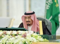 Raja Salman Undang 1.300 Jemaah dari 100 Negara Naik Haji Gratis