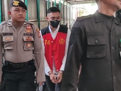 Tangan Diborgol, Mario Dandy Tiba di PN Jaksel Jelang Sidang Tuntutan