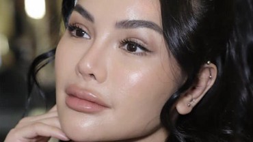 img-title Nikita Mirzani Pecah Rekor Order Live Streaming Naik 90 Kali Lipat di Shopee Live