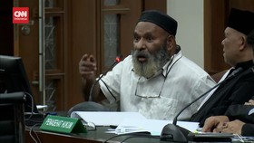 VIDEO: Lukas Enembe: Yang Berhak Periksa Saya BPK Bukan KPK
