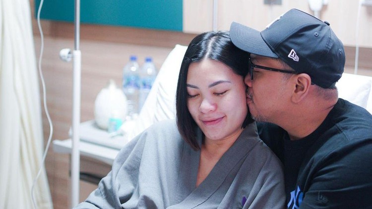 Anak Sammy Simorangkir Disunat Anak Sammy Simorangkir Disunat