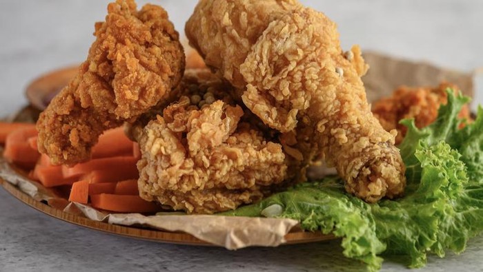 Bocah 12 Tahun Kena Gagal Ginjal Gegara Hobi Makan Ayam Goreng, Berakhir Cuci Darah