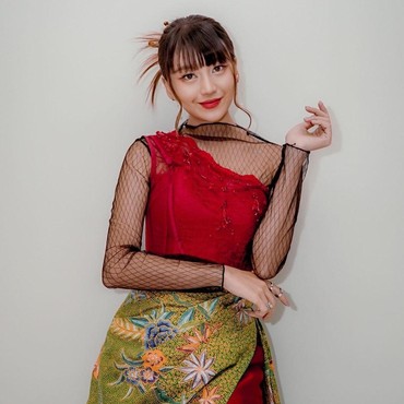 Lirik Lagu Masa Mudaku Habis - Ghea Indrawari