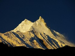 Sherpa: Pegunungan di Nepal Tidak Tutup, Tolong Datang