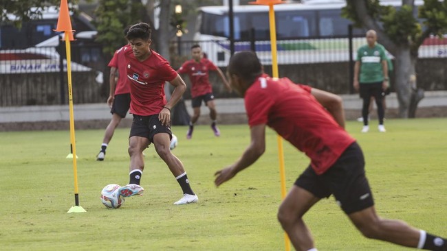 Bek timnas Malaysia U-23 Muhammad Ubaidullah Shamsul Fazili meragukan peluang Indonesia bisa lolos ke final Piala AFF U-23 2023.