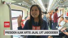 VIDEO: Momen Presiden Ajak Artis Jajal LRT Jabodebek