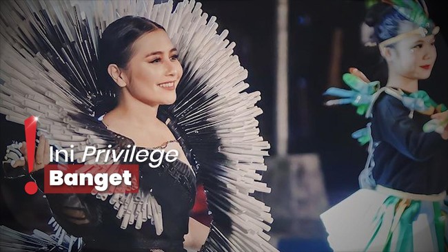 Nggak Diburu-buru Nikah, Prilly Latuconsina Diberi Wejangan oleh Ayah