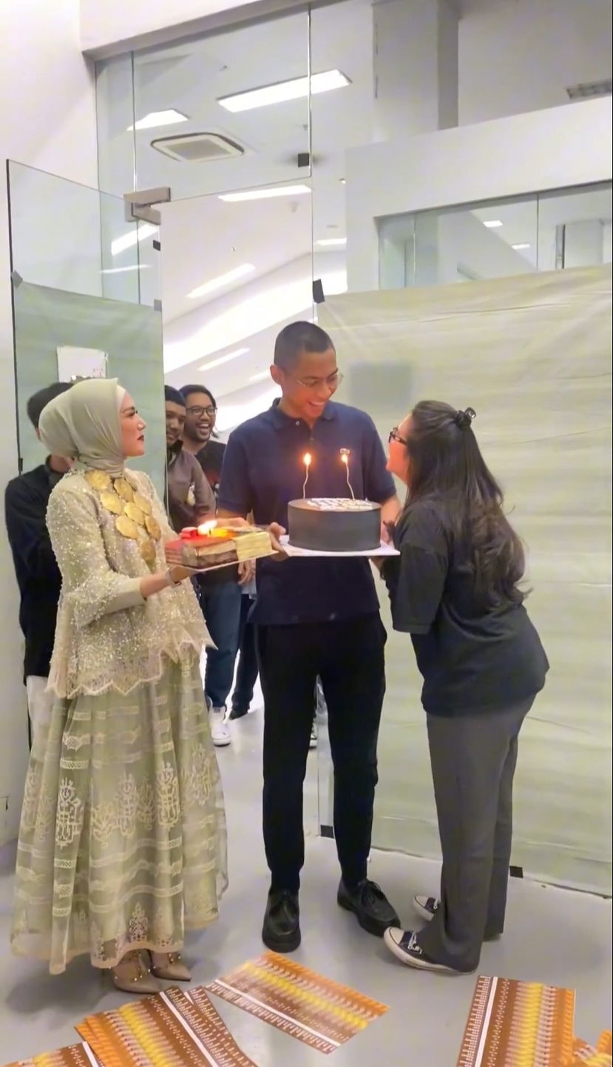 Tiara Savitri