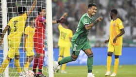 Firmino Ngamuk, Cetak Hattrick di Laga Perdana Saudi Pro League