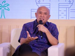 Teten Dorong Tukang Bakso-Es Krim Jualan Pakai Kendaraan Listrik