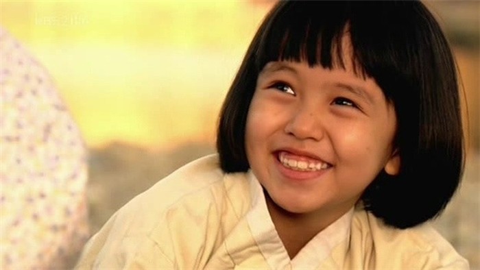 Sebelum namanya sebesar sekarang, Kim So Hyun mengawali debut aktingnya sebagai pemeran pendukung dalam Drama City 