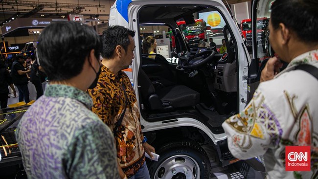 Mitsubishi Fuso eCanter masih dalam tahap Proof of Concept (PoC) melibatkan 8 perusahaan logistik.