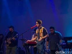 Lagunya Diputar Acara TV Korsel, Ardhito Pramono Keluhkan Hal Ini
