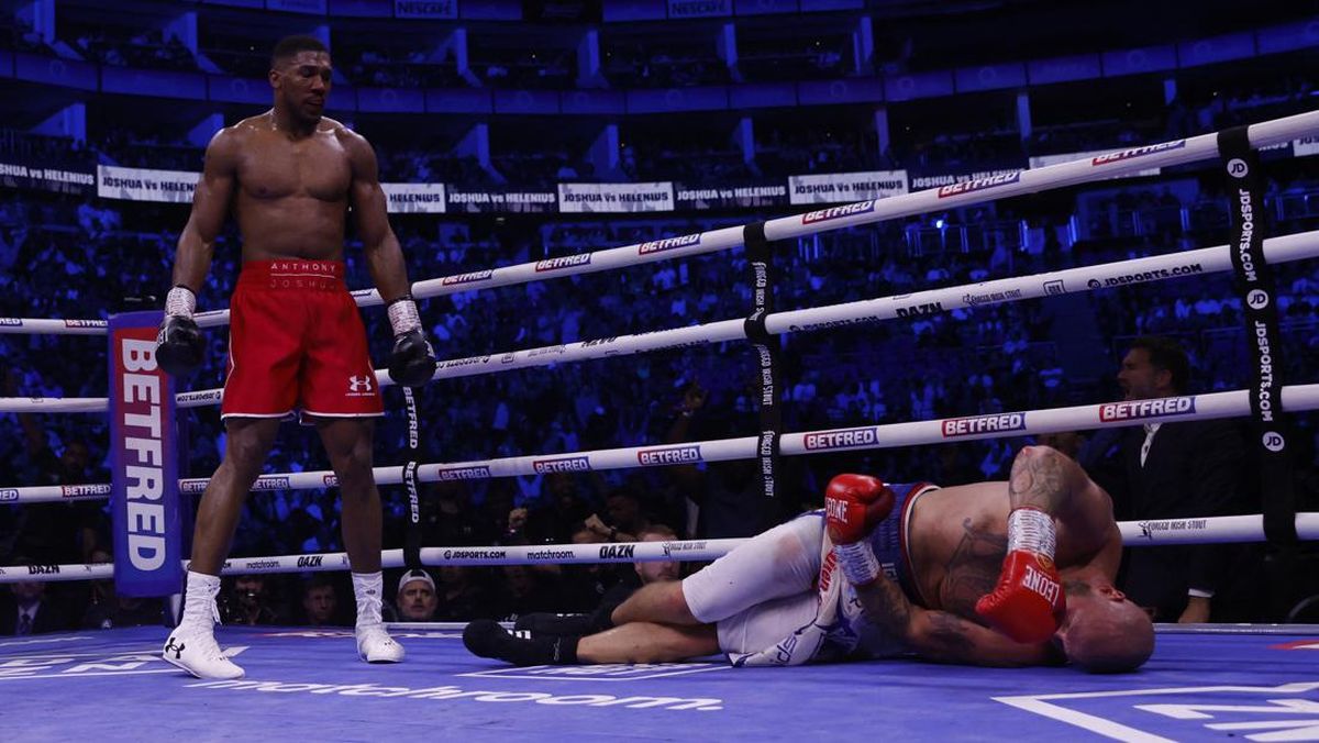 Anthony Joshua Mau Naik Ring usai Kecelakaan Fatal, Lawan Tyson Fury?